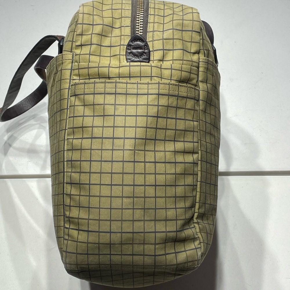 Rare Filson Limited Edition Flyway Green Grid Waxed Tin Cloth Zipper Tote - Picture 4 of 16